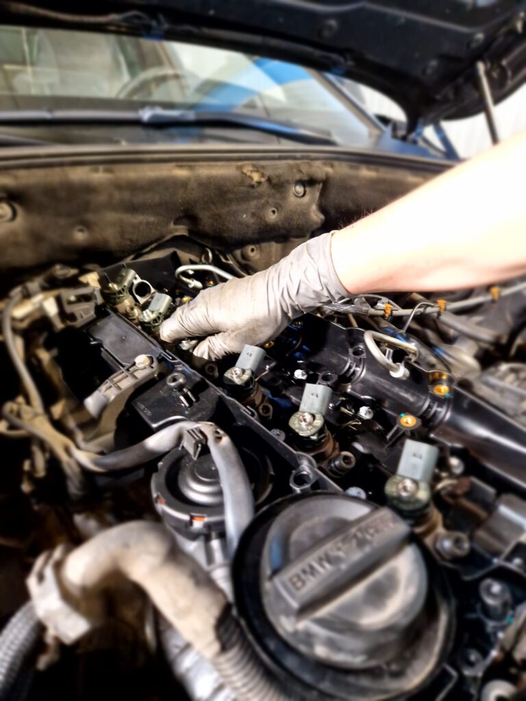Service auto Cluj, piese, reparatii BMW 1 Service auto Cluj, piese, reparatii BMW