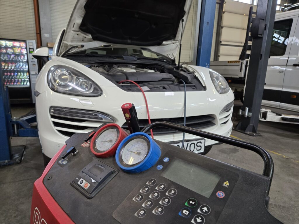 Verificare si reparatii aer condiționat auto 2 Verificare si reparatii aer condiționat auto