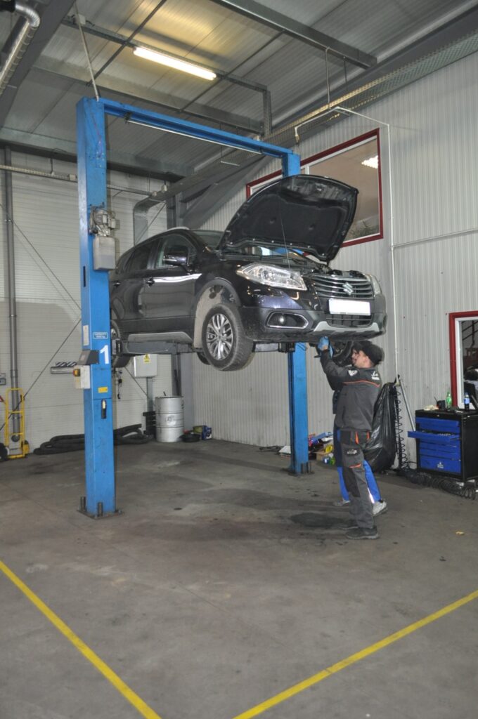 Service auto Cluj, piese, reparatii SUZUKI 2 Service auto Cluj, piese, reparatii SUZUKI
